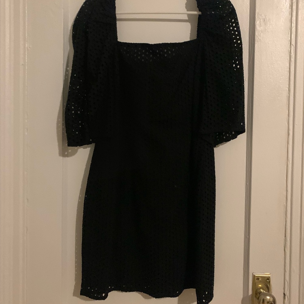 H&M cotton eyelet dress. Size L. New with tags.